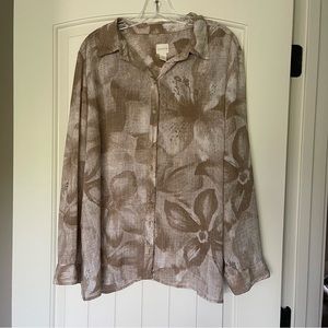 Chicos size 3 (xl) sheer button down blouse